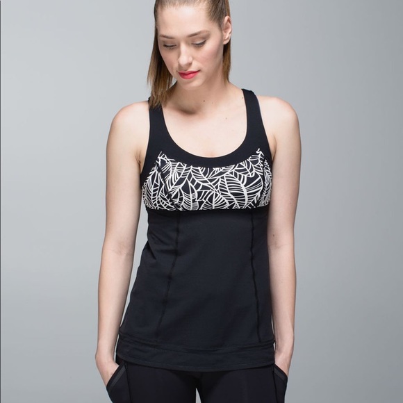 Lululemon Athletica Run: Ta Ta Topper Black/Pretty Palm Angel Wing Tank size 6 - Picture 3 of 15